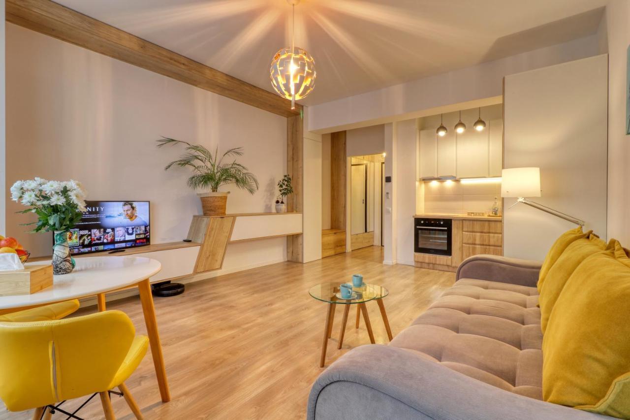 Relaxation Station - My Charming, Cosy&Inviting Apt - Smart Thermostat - Private Parking - Ior Park - Long Term Price Cuts Bukarest Exteriör bild