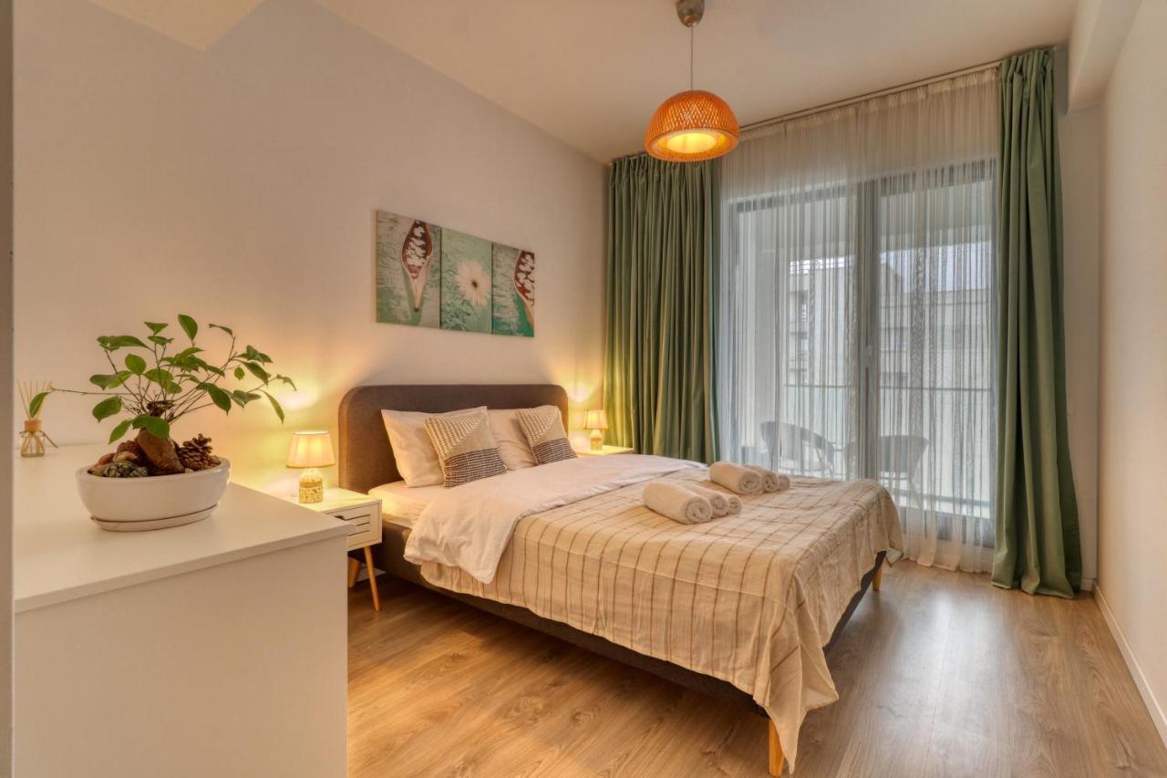 Relaxation Station - My Charming, Cosy&Inviting Apt - Smart Thermostat - Private Parking - Ior Park - Long Term Price Cuts Bukarest Exteriör bild