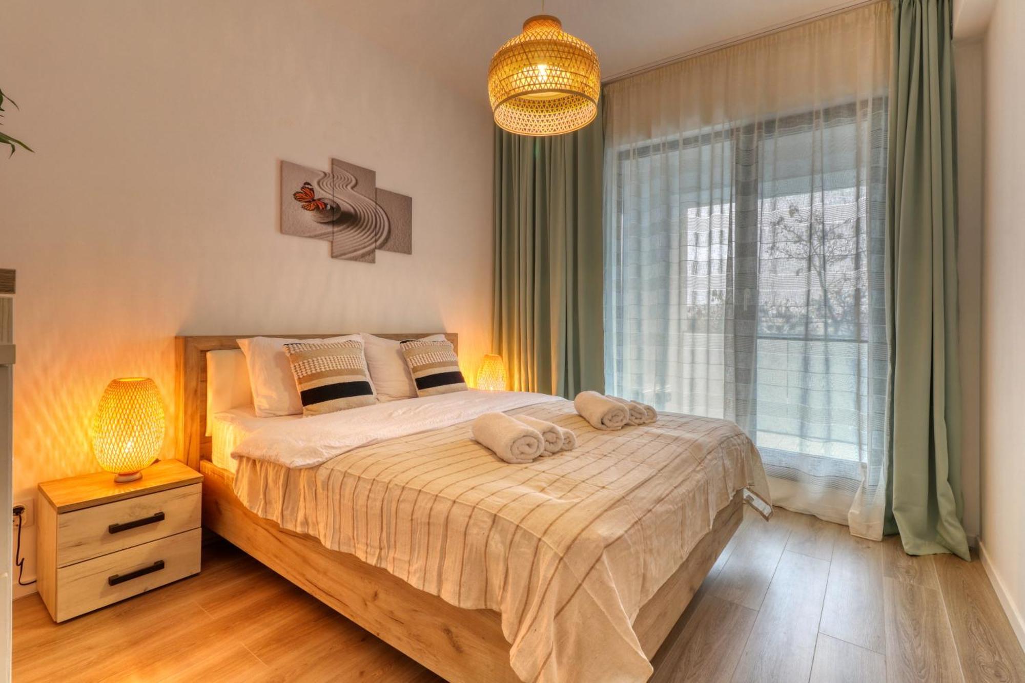 Relaxation Station - My Charming, Cosy&Inviting Apt - Smart Thermostat - Private Parking - Ior Park - Long Term Price Cuts Bukarest Exteriör bild